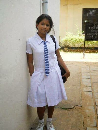 sri lankan school girls porn|Sri Lankan School Girl Fuck Hard after SCHOOL